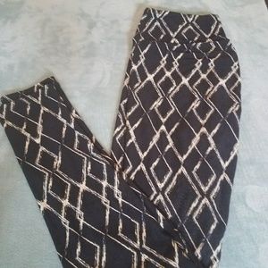 LAST CHANCE Lularoe leggings NWOT